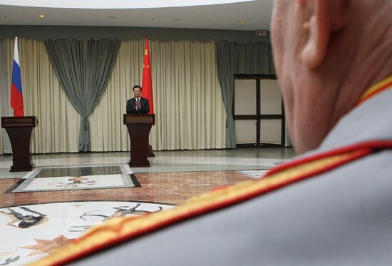 Встреча председателя КНР Ху Цзиньтао с ветеранами