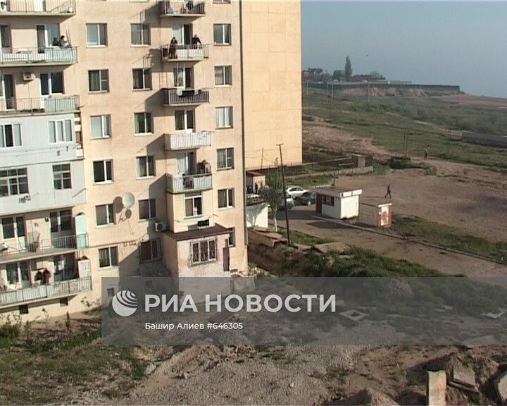 Взрыв у дома пограничников в Каспийске