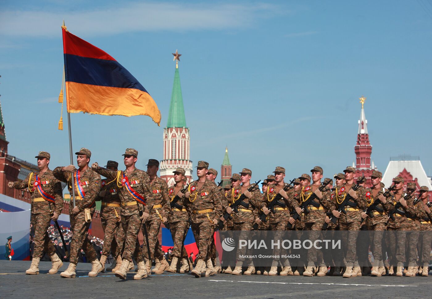 Военный парад, посвященный 65-летию Победы в ВОВ