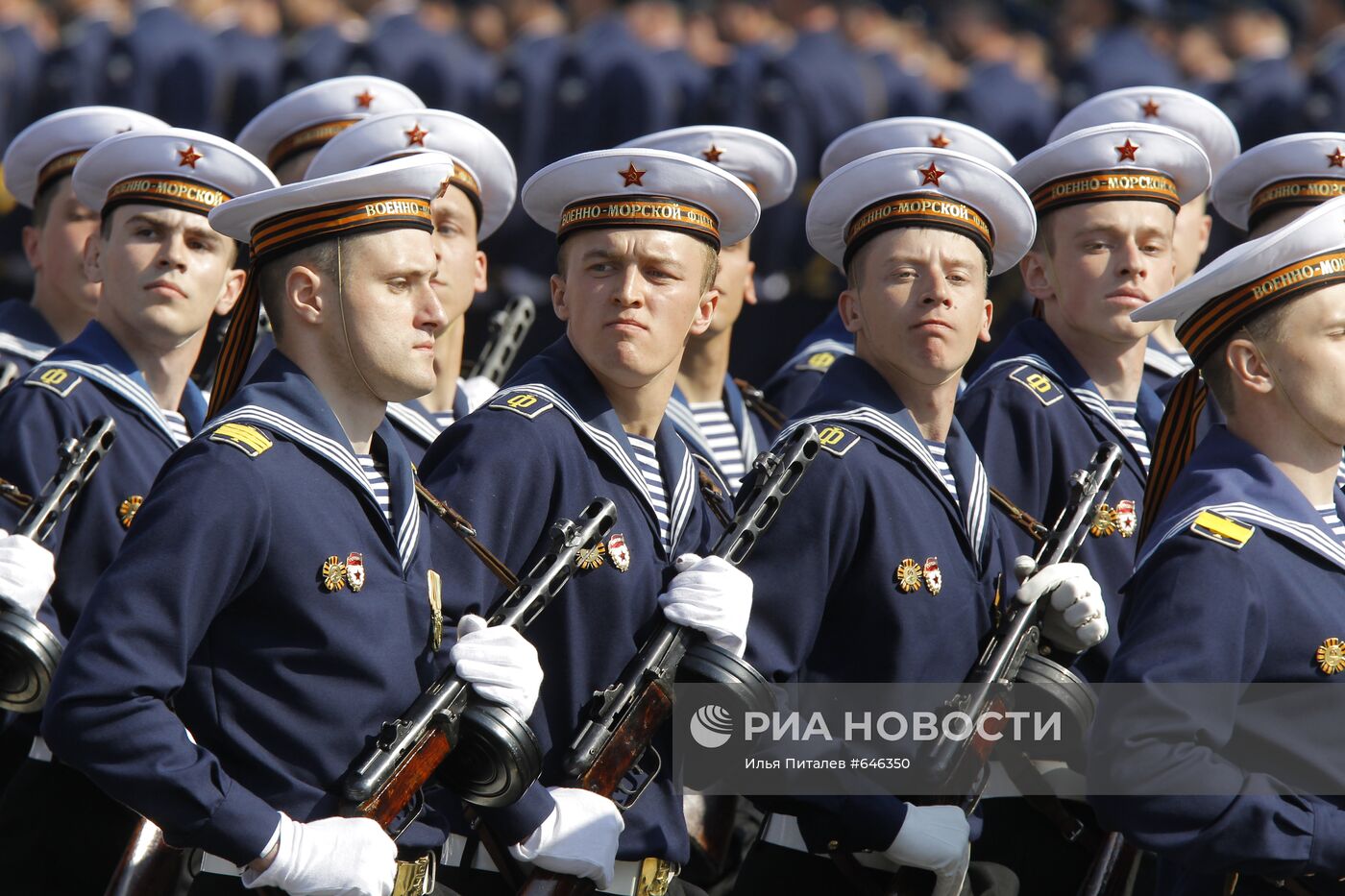 Военный парад, посвященный 65-летию Победы в ВОВ