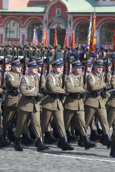 Военный парад, посвященный 65-летию Победы в ВОВ