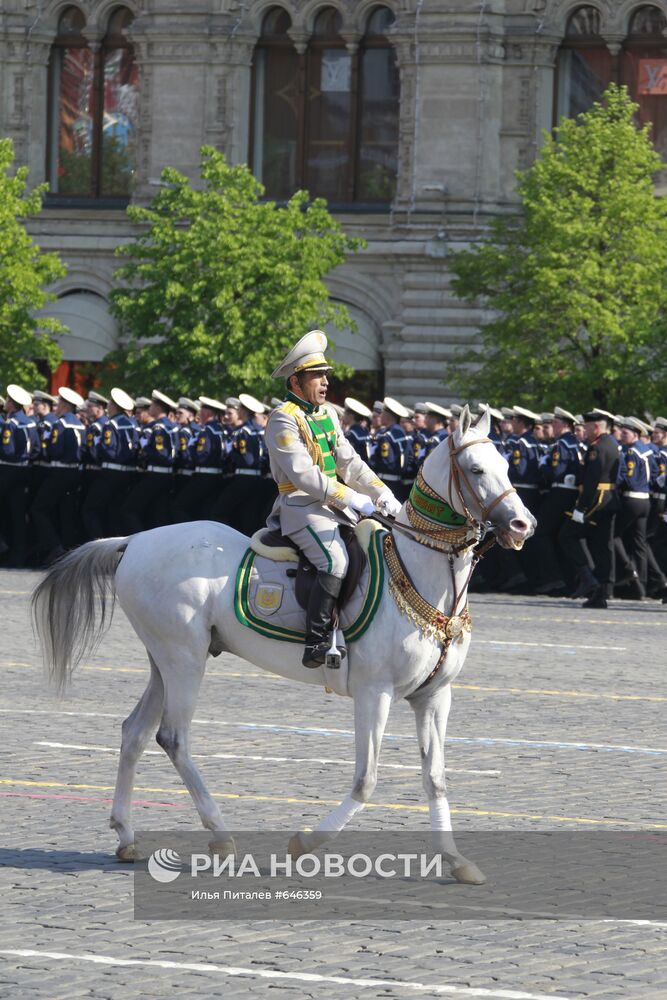 Военный парад, посвященный 65-летию Победы в ВОВ