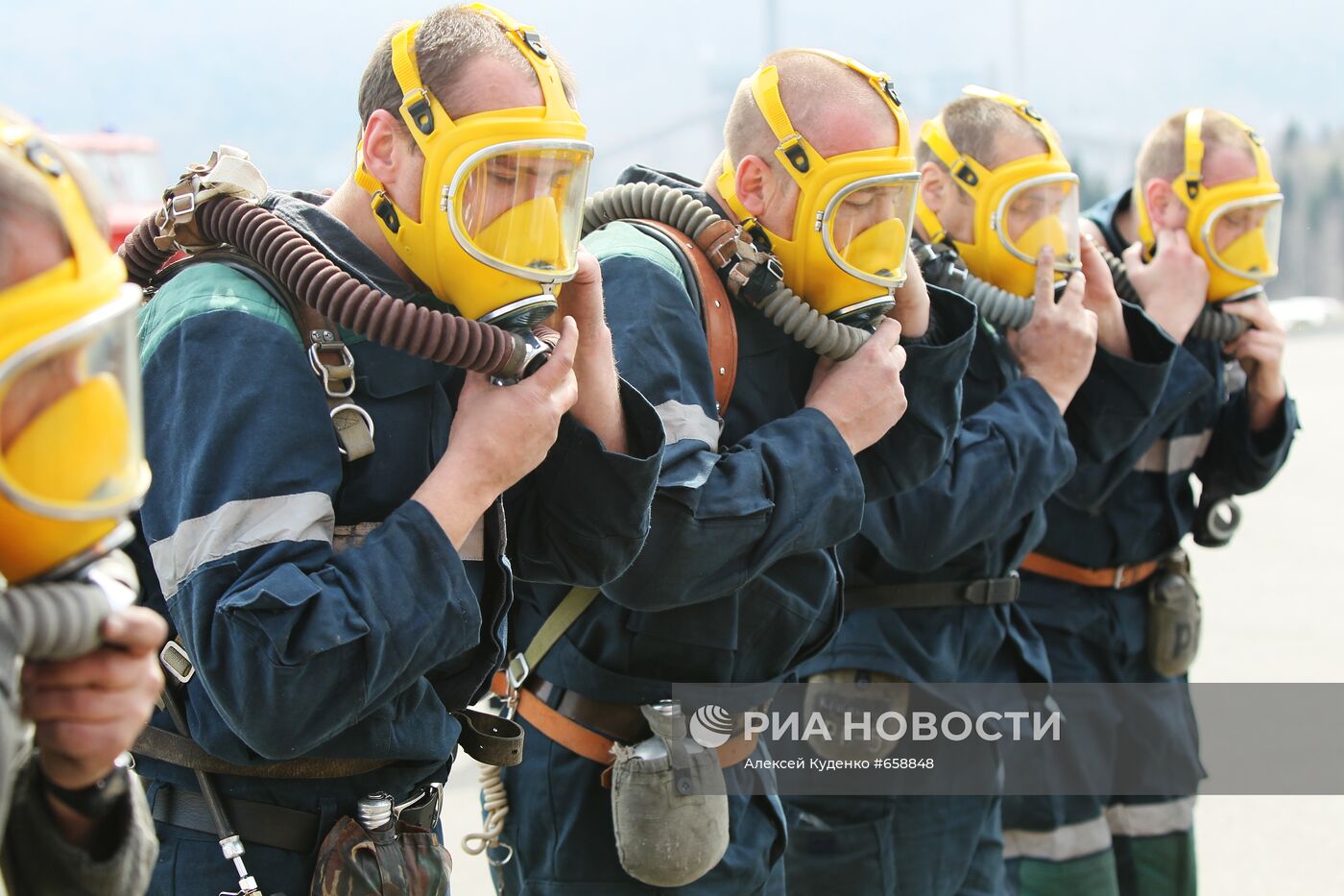 Горноспасатели на шахте "Распадская"
