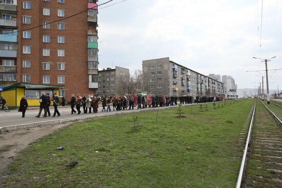 Похороны спасателей из отряда ВГСЧ в Кемеровской области