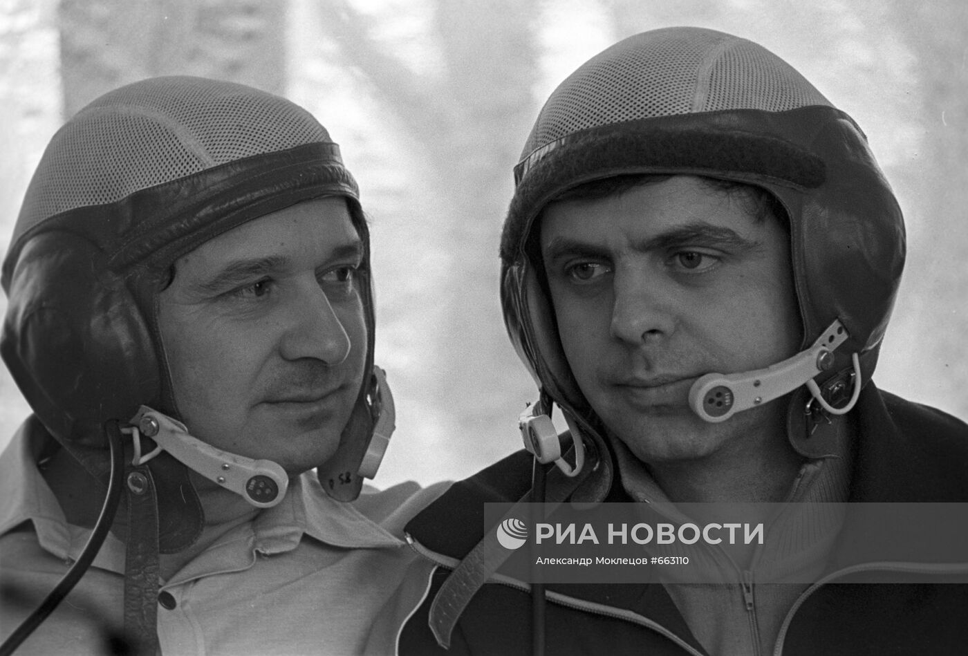 Космонавты Л.Д. Кизим и В.А. Соловьев