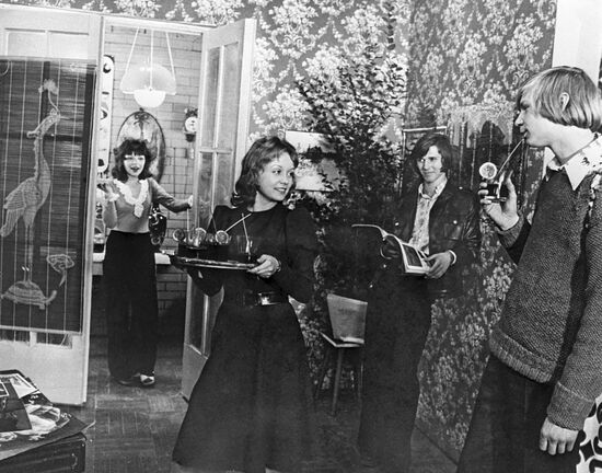 Кадр из кинофильма "Розыгрыш"