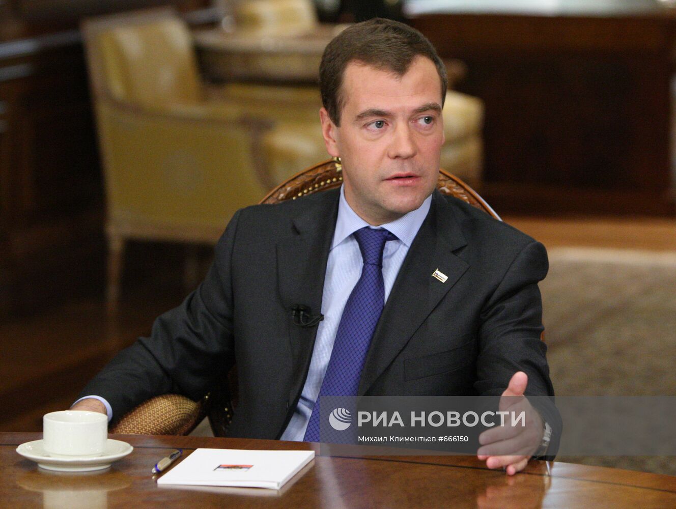Д.Медведев дал интервью представителям украинских СМИ