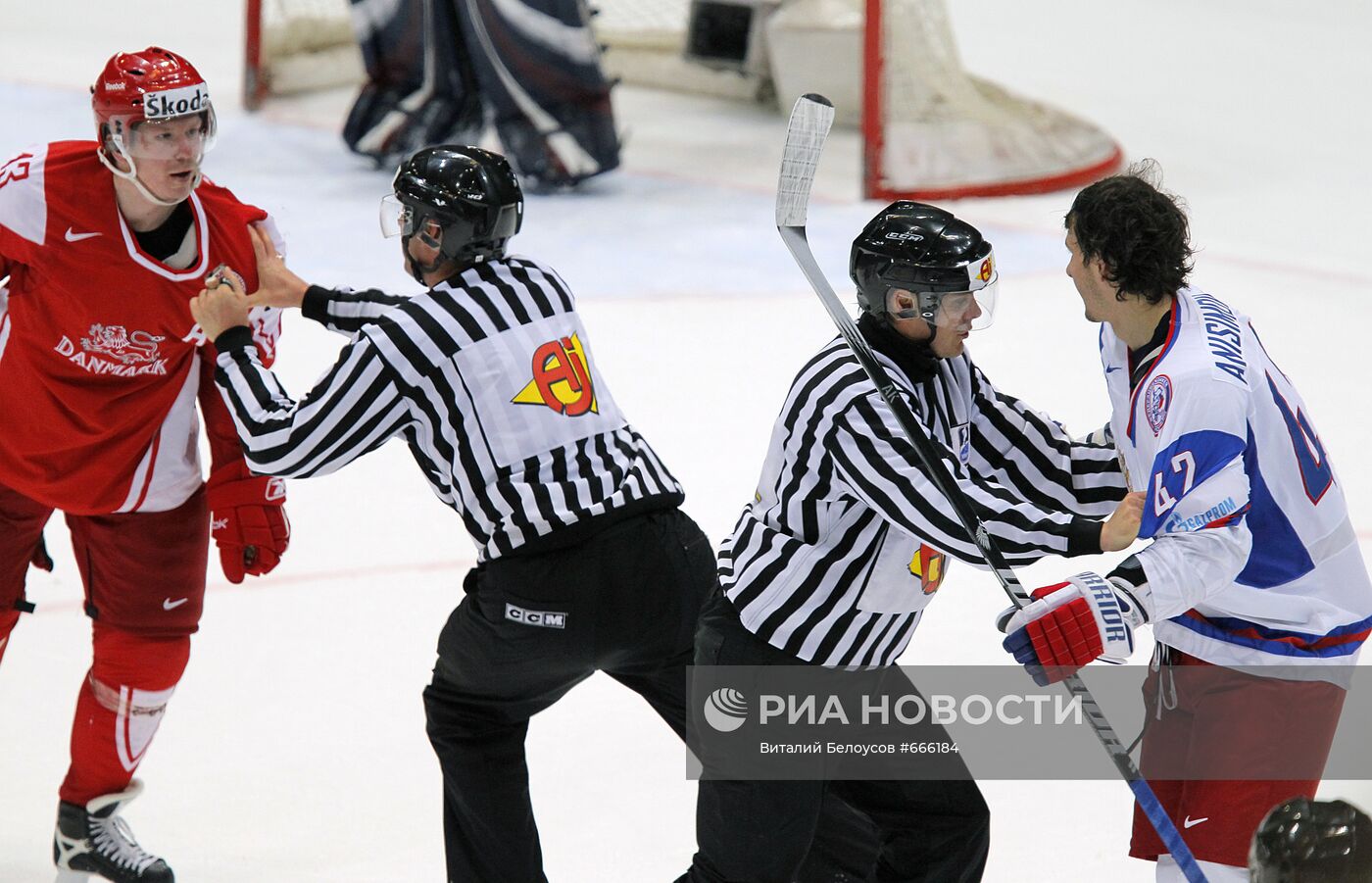 Хоккей. ЧМ-2010. Матч Россия - Дания
