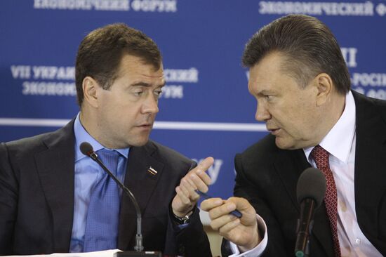 Официальный визит Дмитрия Медведева на Украину. 2-й день