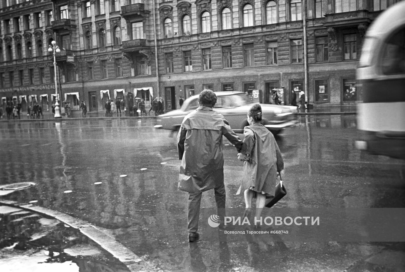 Невский проспект после дождя