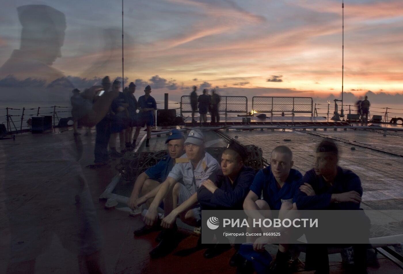 Продолжается дальний поход атомного крейсера "Петр Великий"