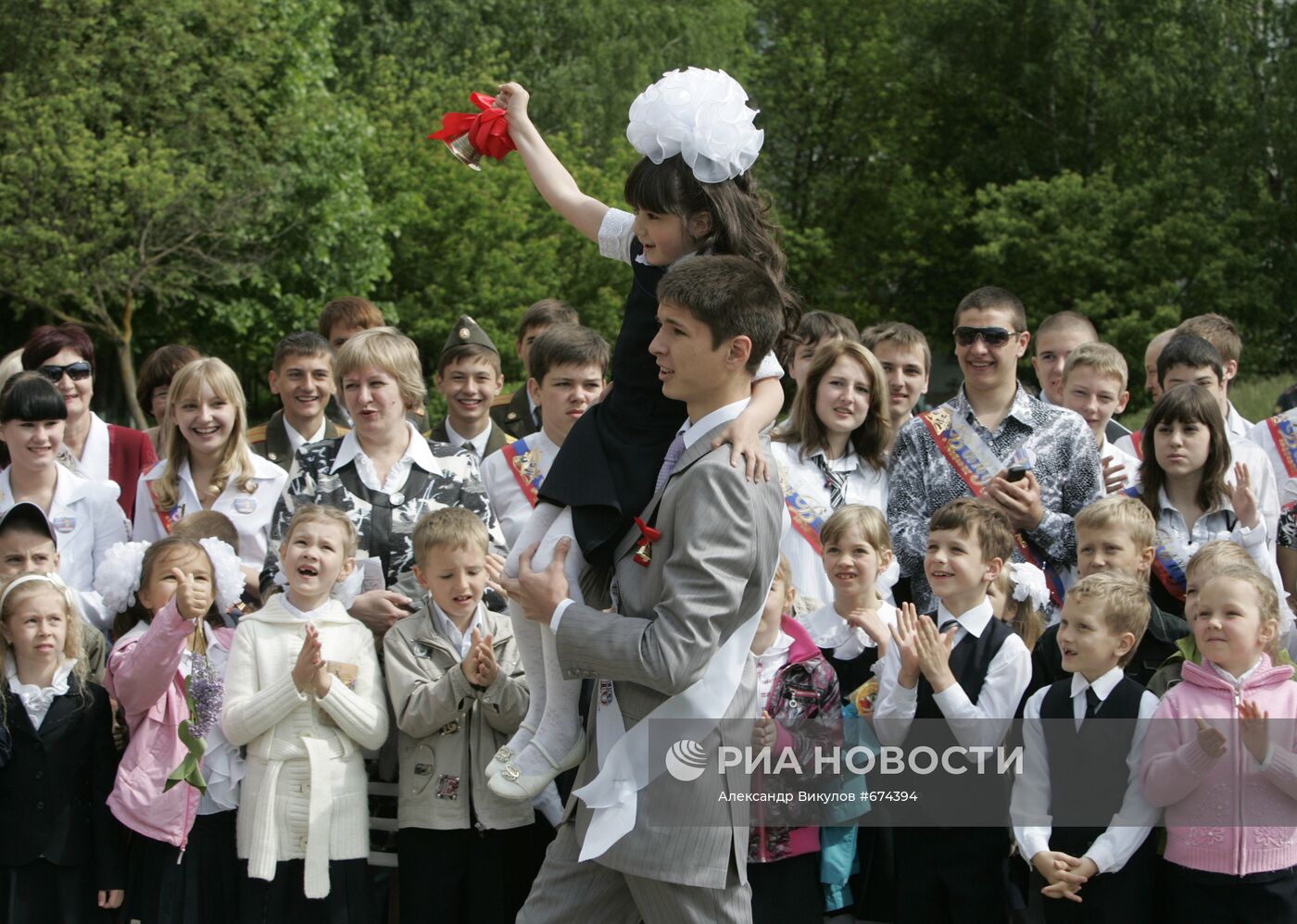 Последний звонок в городах России