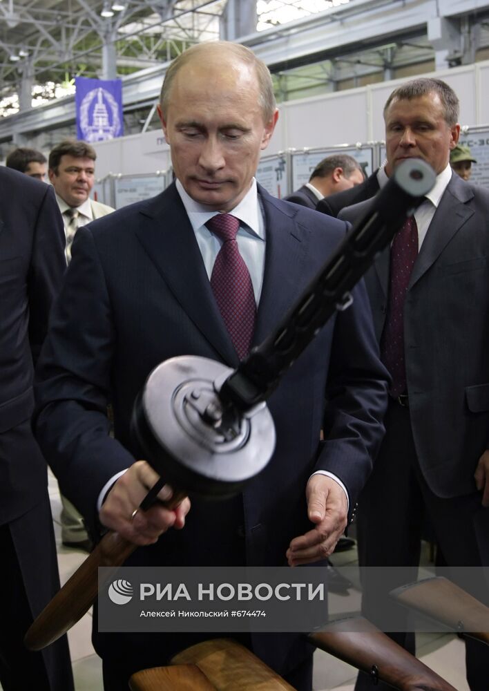 Рабочая поездка Владимира Путина в Ижевск