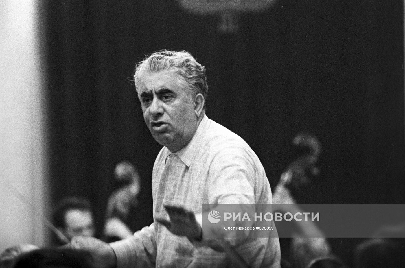 Арам Хачатурян во время репетиции