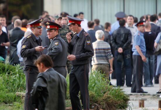 Сотрудники правоохранительных органов