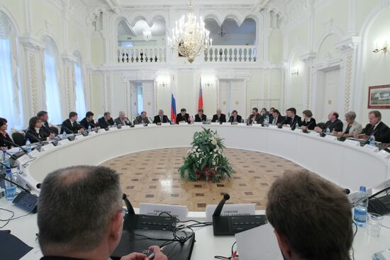 Заседание рабочей группы "Гражданское общество" во Владимире