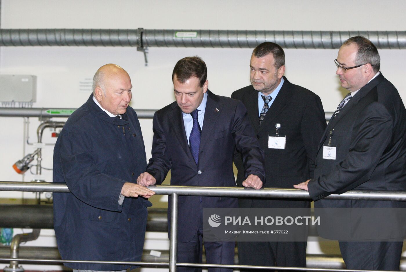 Дмитрий Медведев посетил Юго-Западную водопроводную станцию
