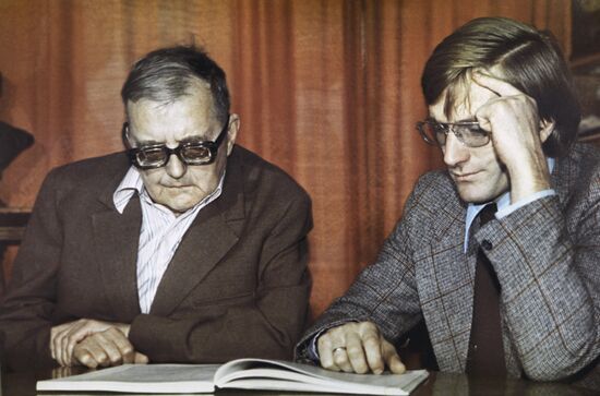 Дмитрий Шостакович с сыном Максимом