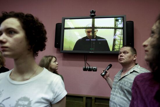 Рассмотрение жалобы на приговор Денису Евсюкову