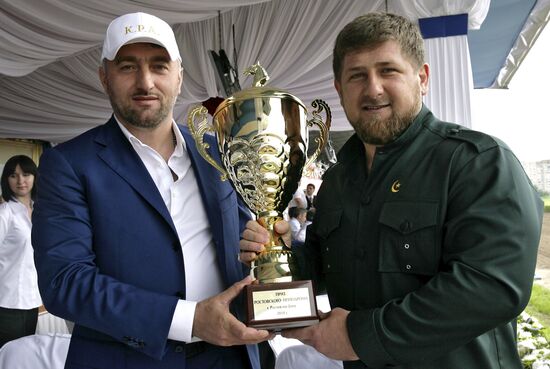 Р.Кадыров получил Приз президента РФ на скачках