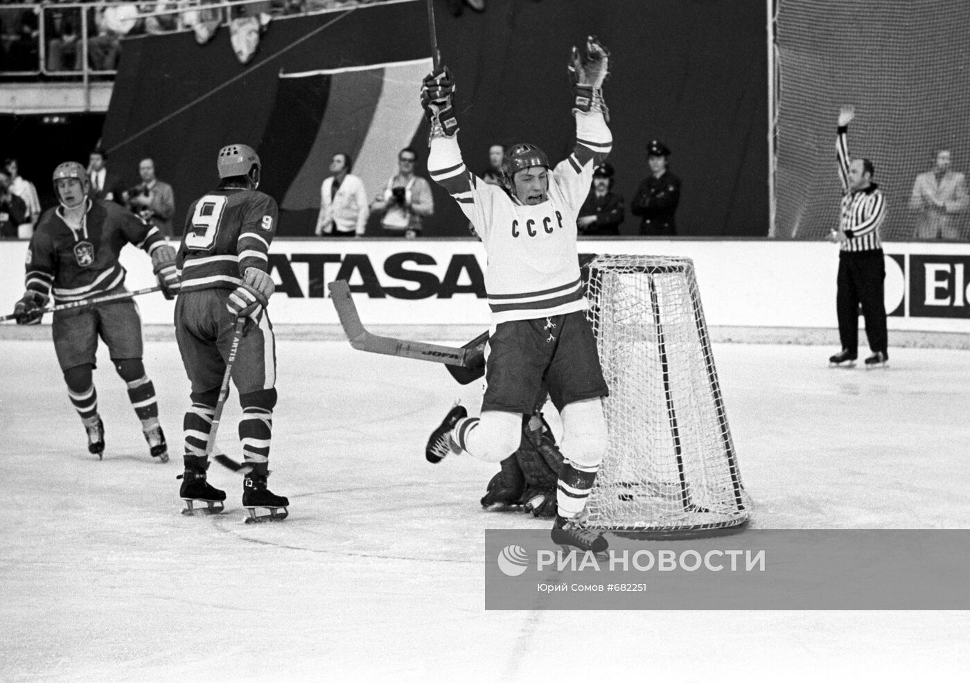 Хоккеист Валерий Васильев