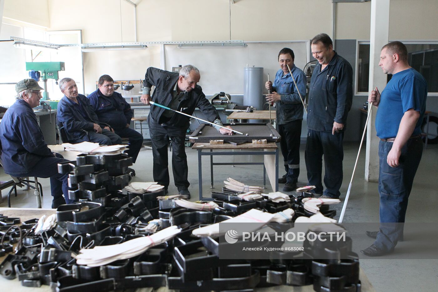 Игра в бильярд