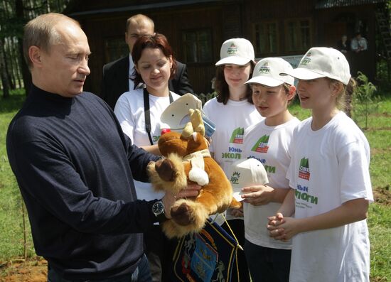Владимир Путин посетил Лосиный остров