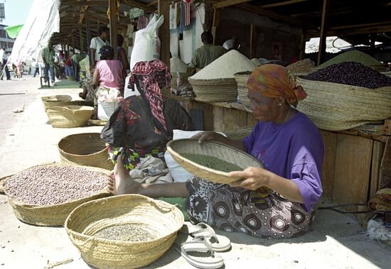 На продуктовом рынке в Дар-эс-Саламе
