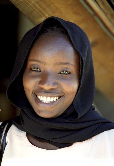 Танзанийская красавица в Дар-эс-Саламе