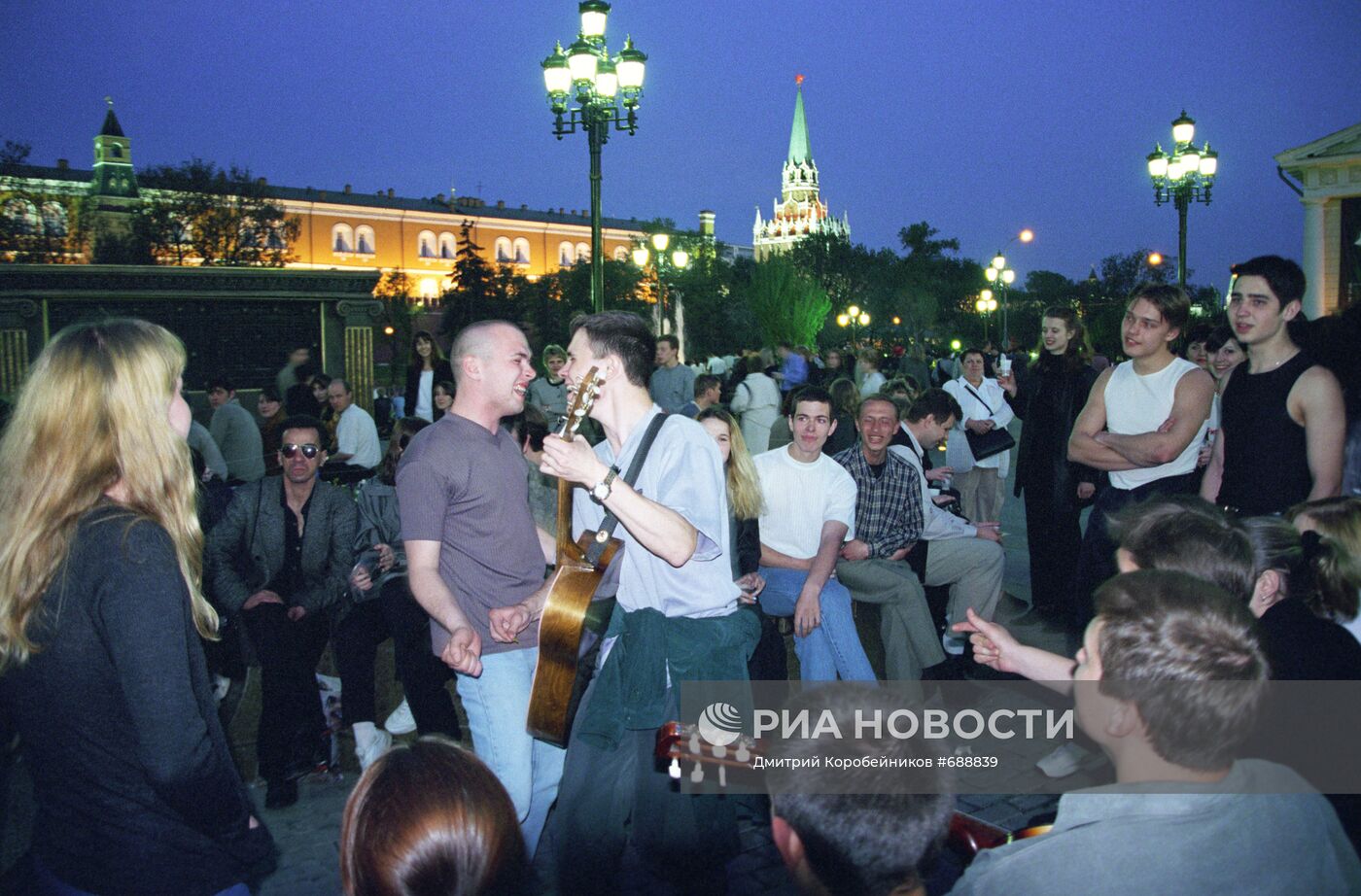 Праздник открытия фонтанов в Москве