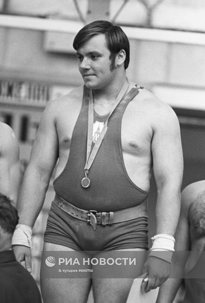 Спортсмен Юрий Козин