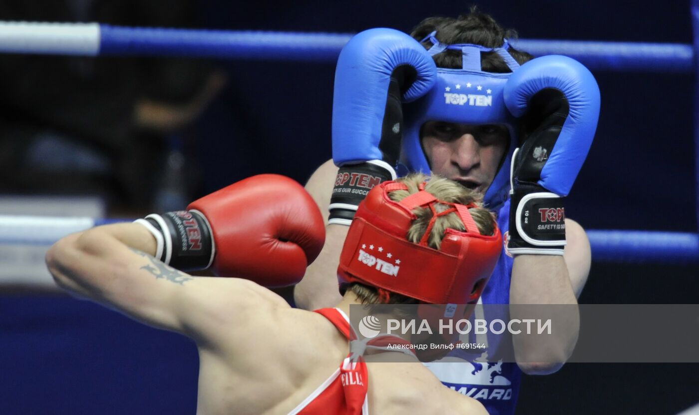 Эрик Донован, Альберт Селимов