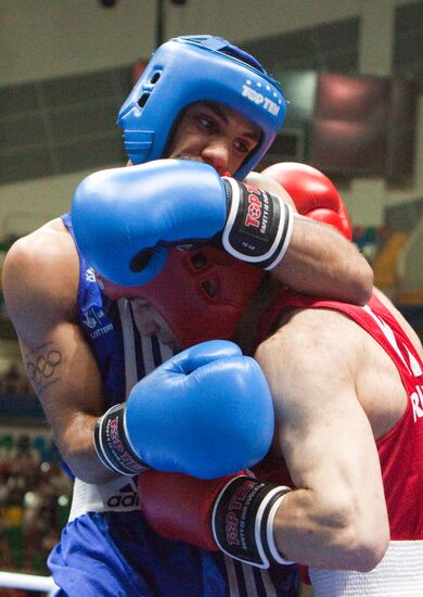 Бокс. Чемпионат Европы. Финальные поединки