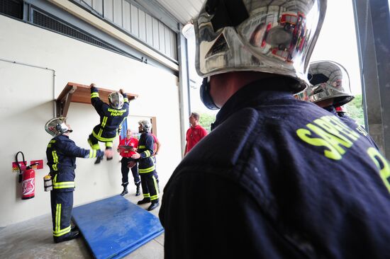 Тренировка парижской пожарной бригады