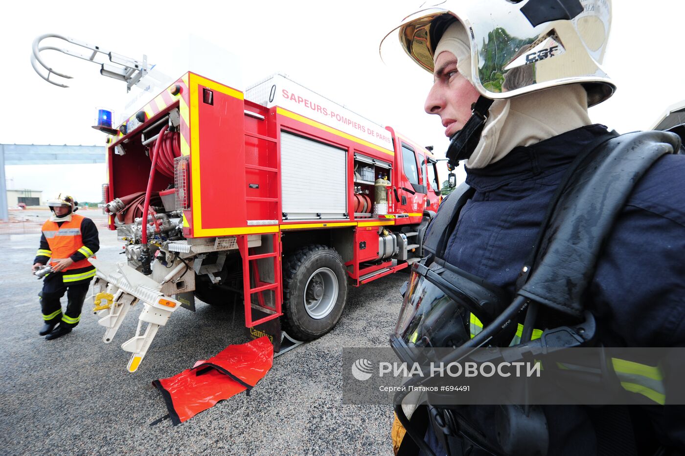 Тренировка парижской пожарной бригады