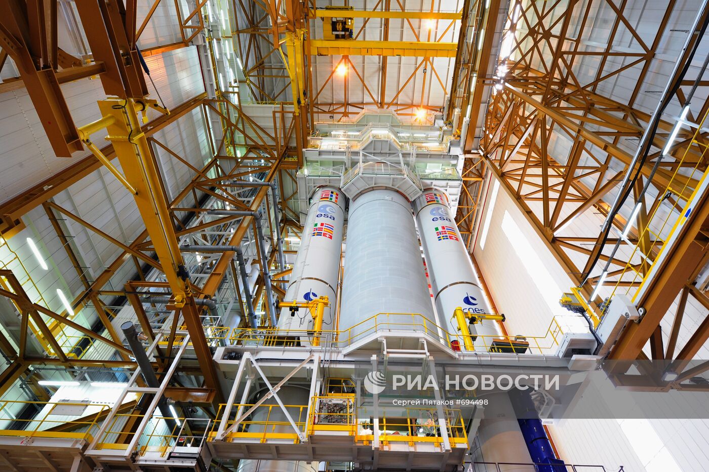 Комплекс окончательной сборки ракеты "Ариана - 5"