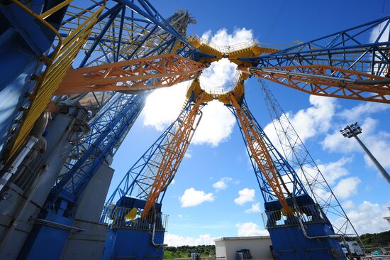 Строительство комплекса запуска "Союз"