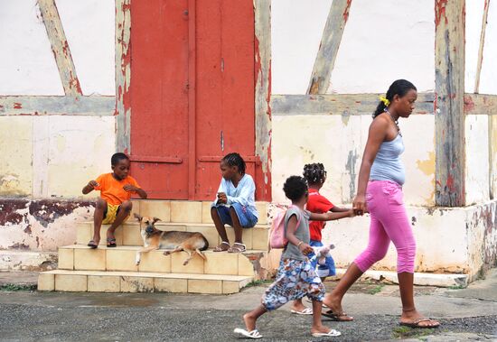 Местные жители города Кайенна