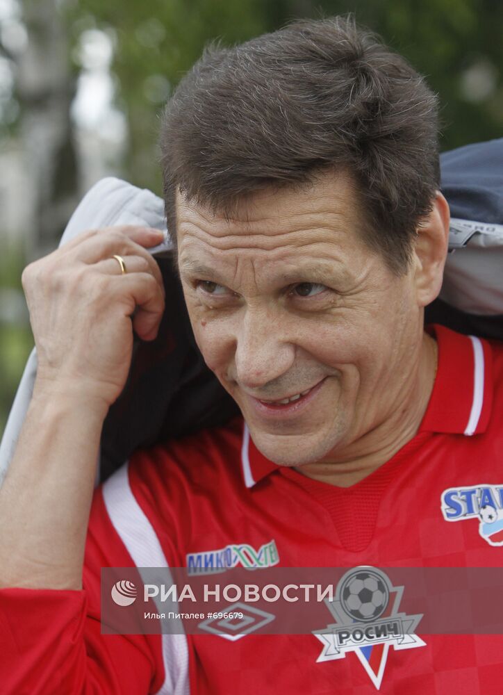 Александр Жуков