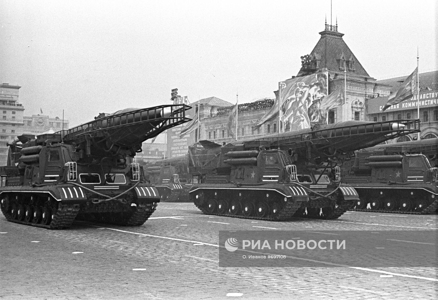Парад на Красной площади в честь Дня Победы