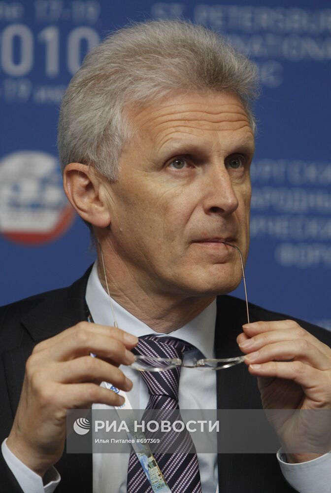 Андрей Фурсенко