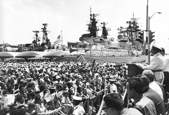 Визит советских моряков на Кубу