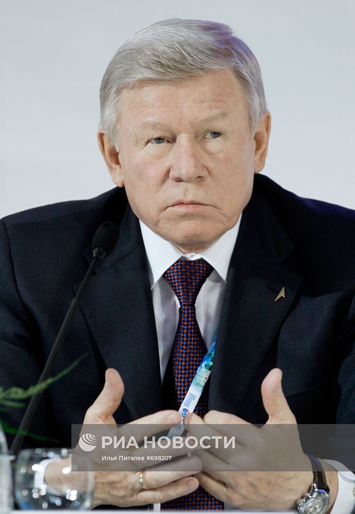 Анатолий Перминов