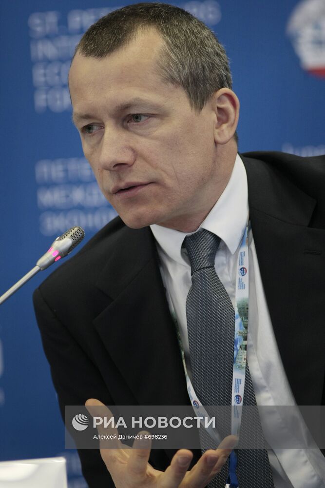 Андрей Шаронов