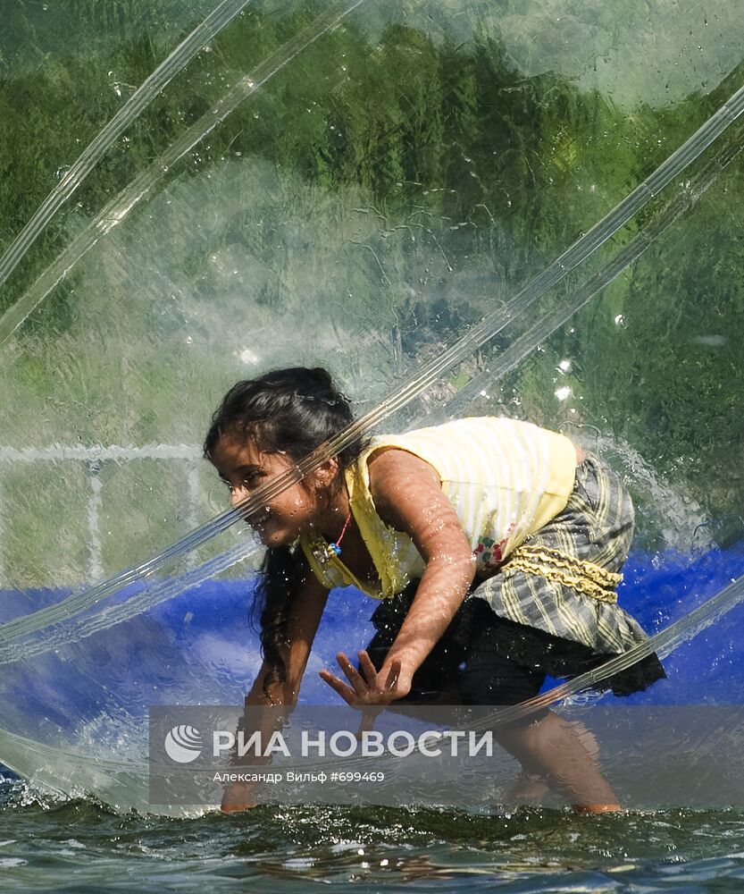 Аттракционы в ЦПКиО им.М.Горького