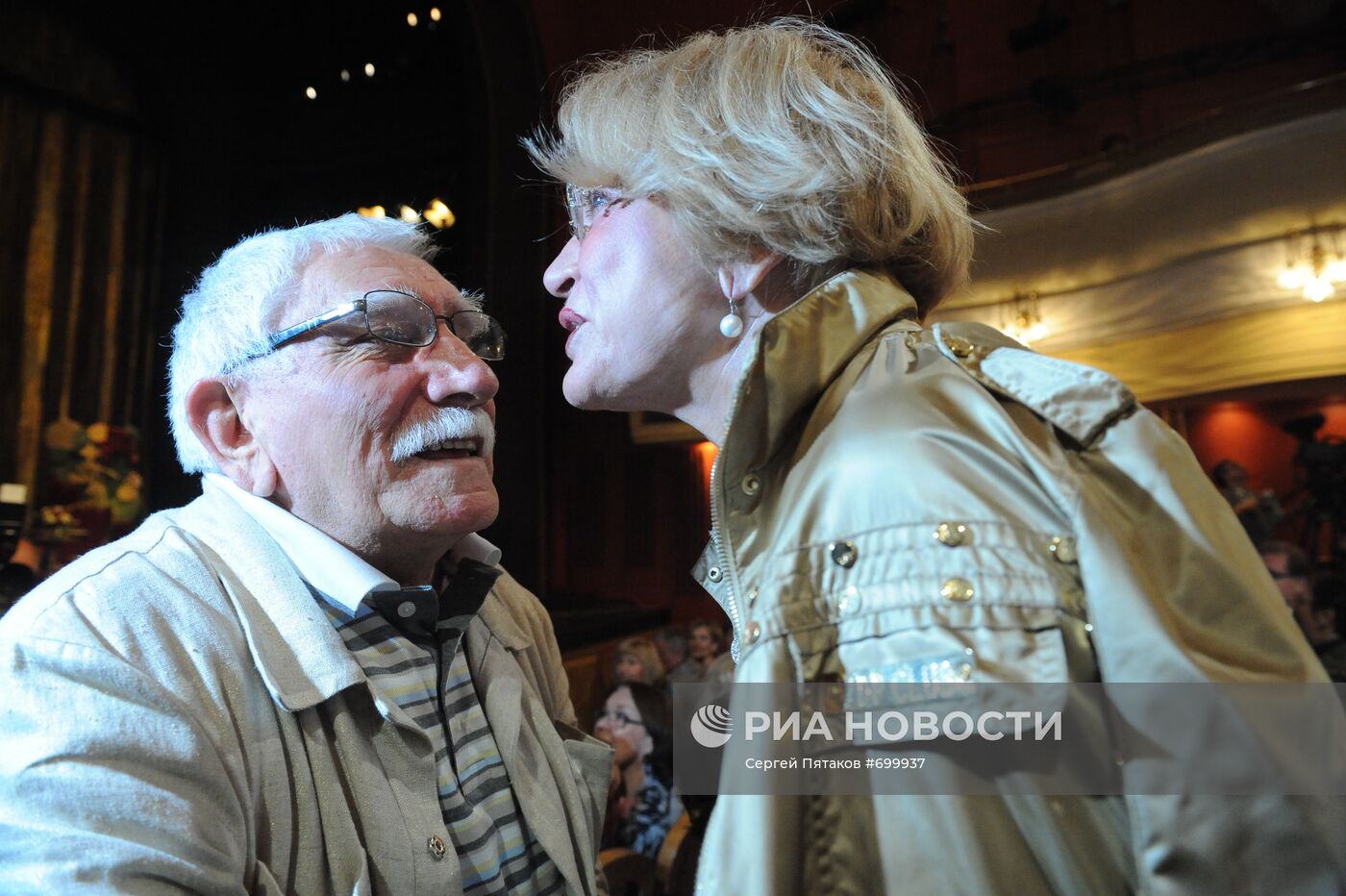 Армен Джигарханян