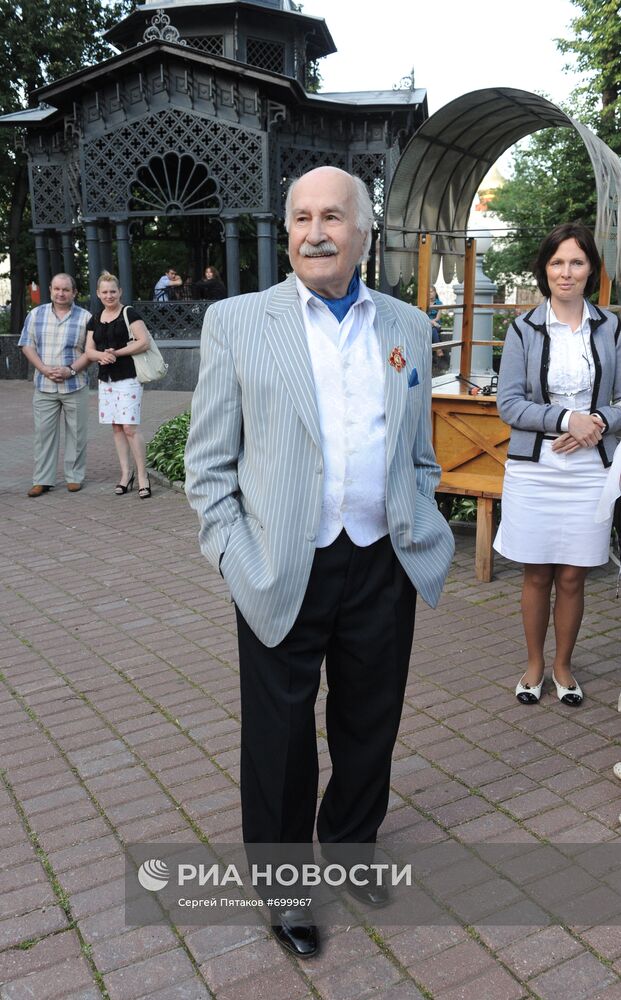 Владимир Зельдин