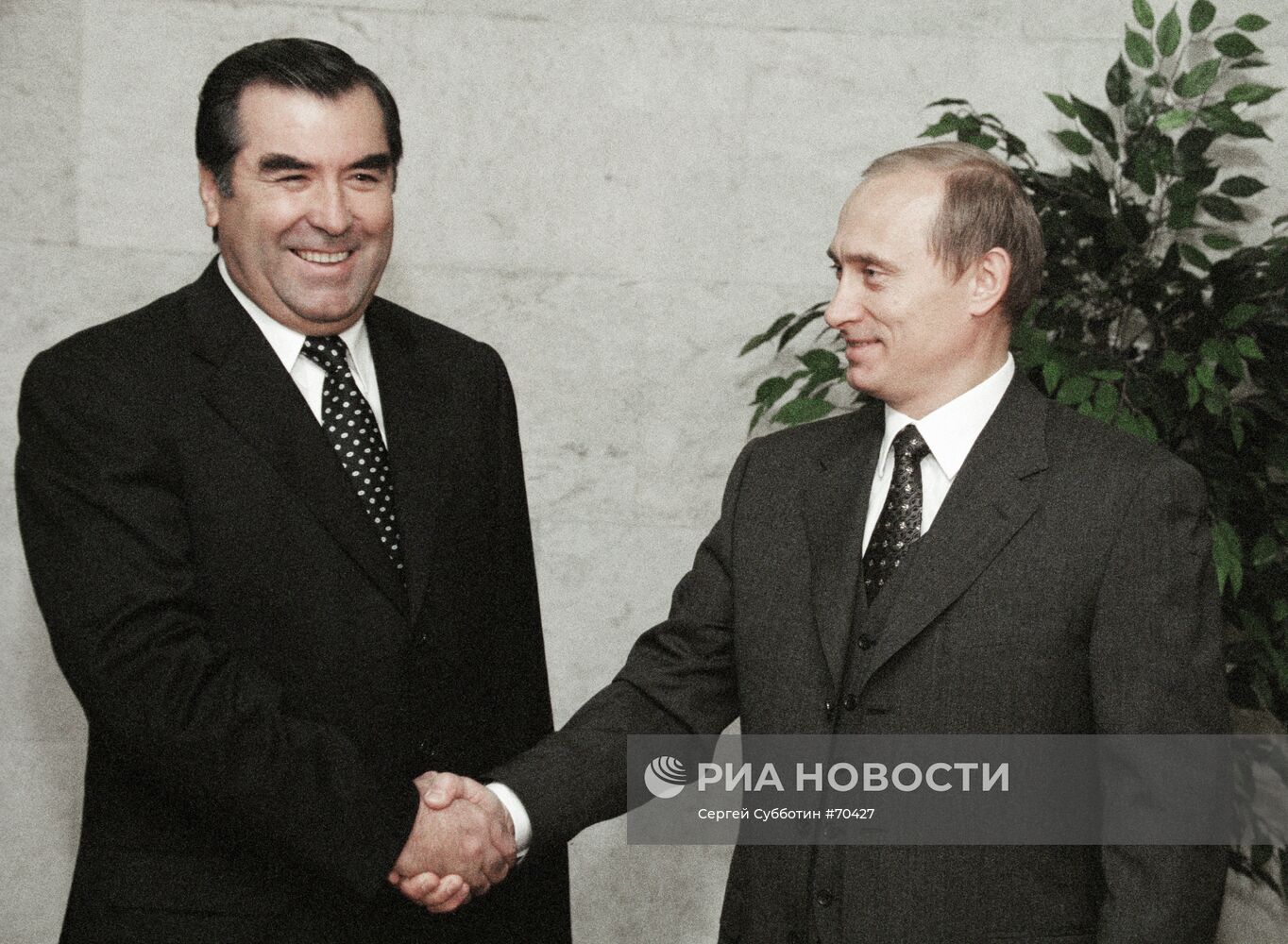 Владимир Путин и Эмомали Рахмонов