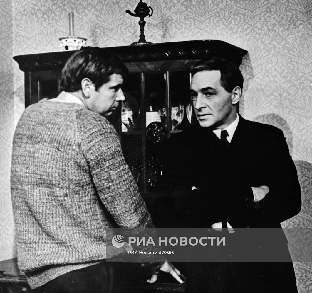 ТИХОНОВ ВОЛКОВ
