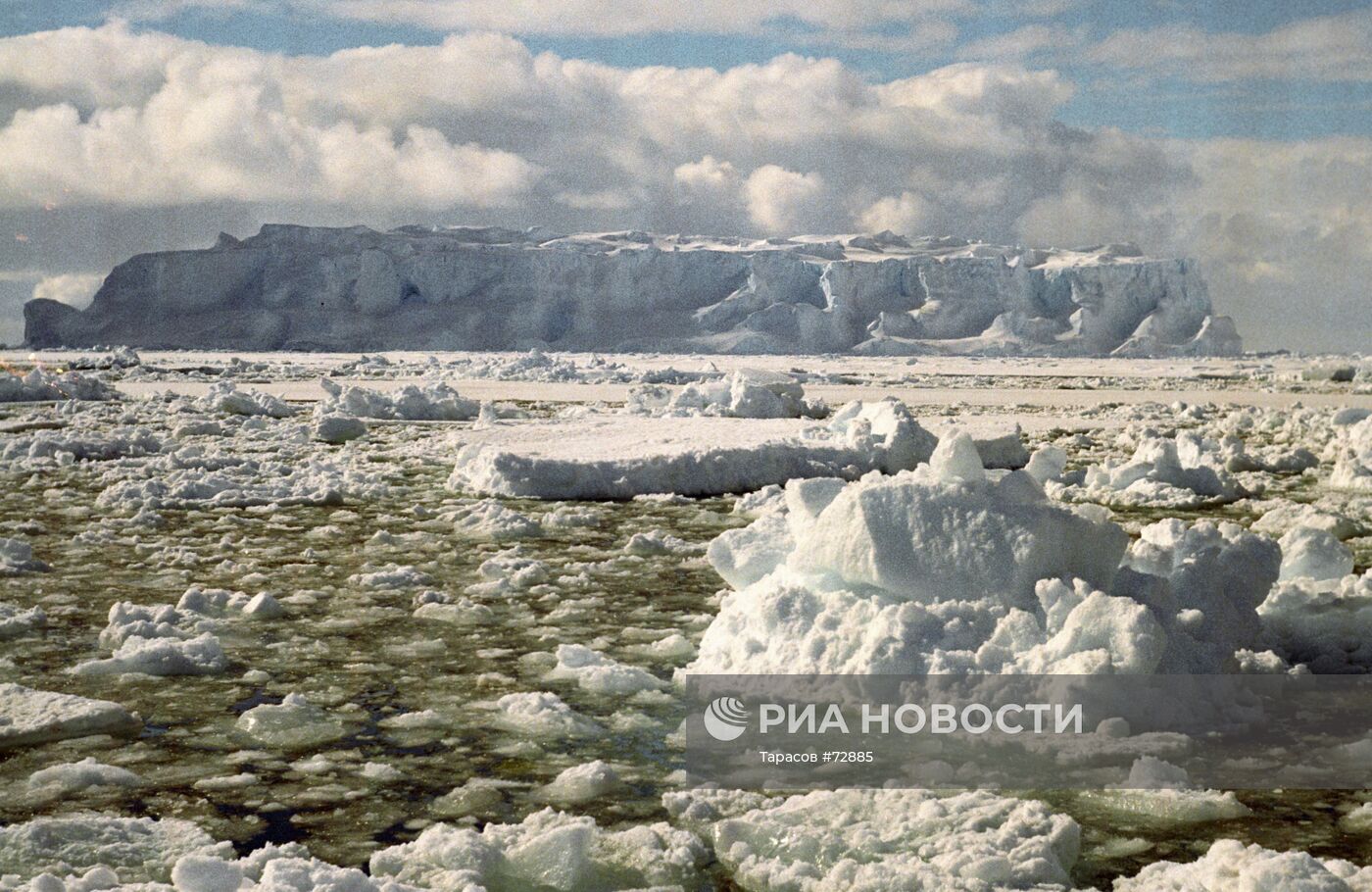 Антарктический пейзаж